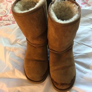 Short UGG’s